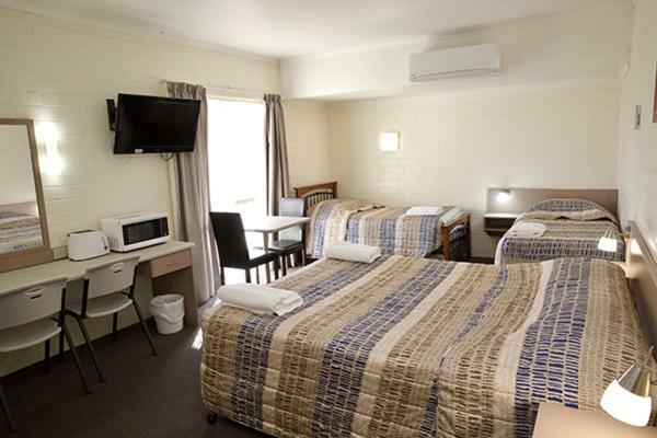Pioneer Motel Goondiwindi Esterno foto